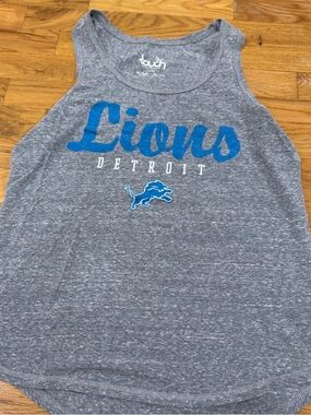 Touch by Alyssa Milano Heather Gray Graphic Top Detroit Lions